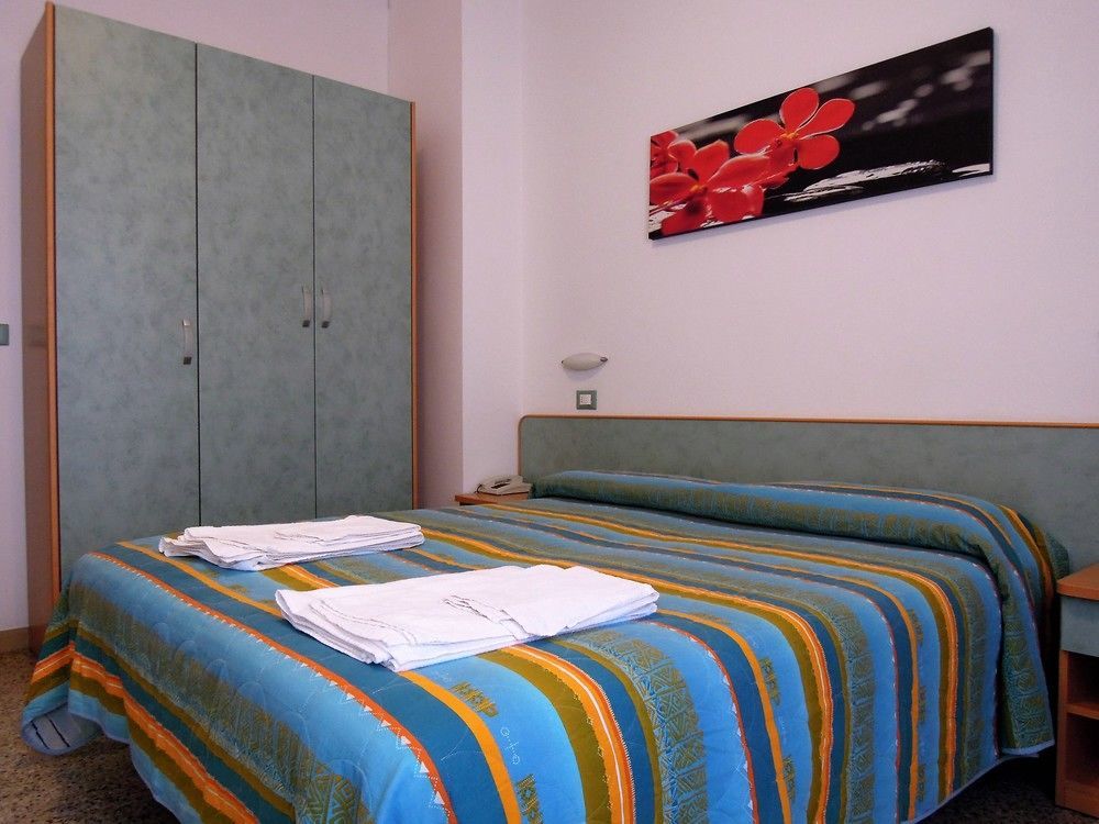 צ'סנטיקו Hotel Rio מראה חיצוני תמונה